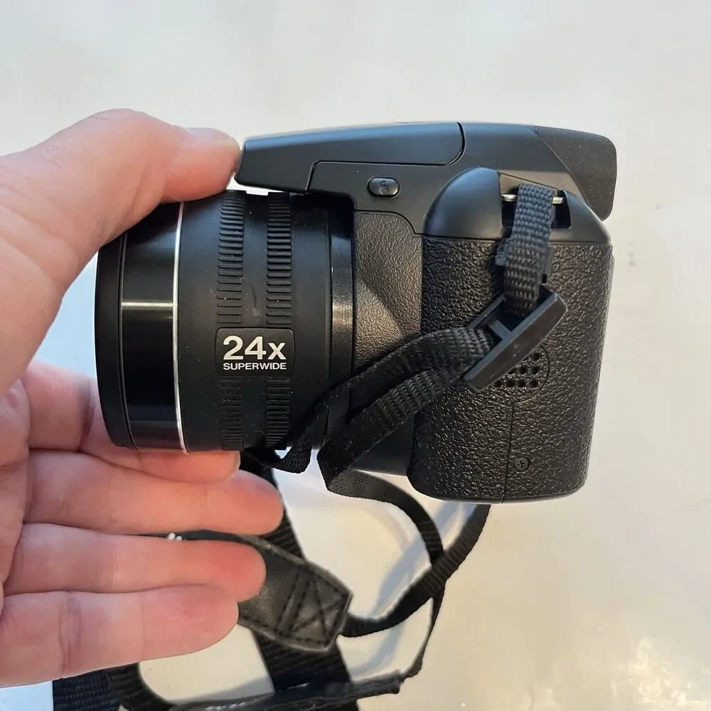 Fujifilm FinePix S4500 Compact Digital Bridge Camera 14MP CCD 30x Zoom
